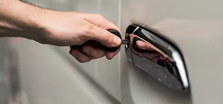 Why Choose Our Auto Locksmith Team in Rochester, MN?